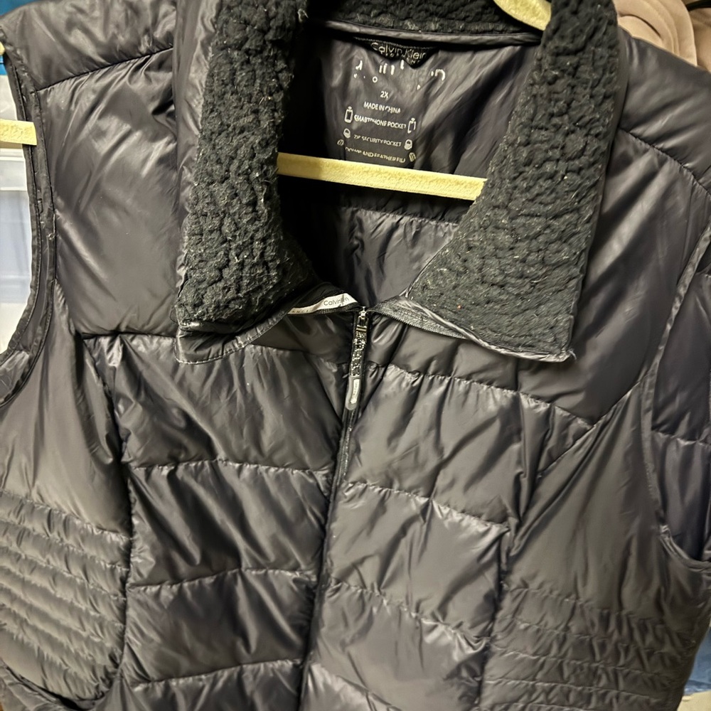 Calvin Klein Women's Puffer Vest